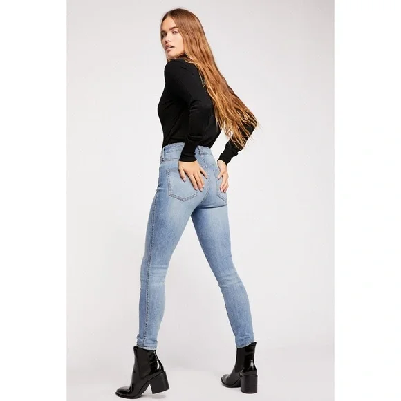 Free People Light Blue High Rise Jeans - Picture 7 of 7